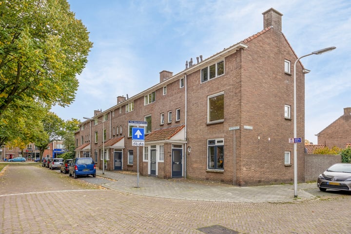 Bekijk foto van van Marckelplein 10