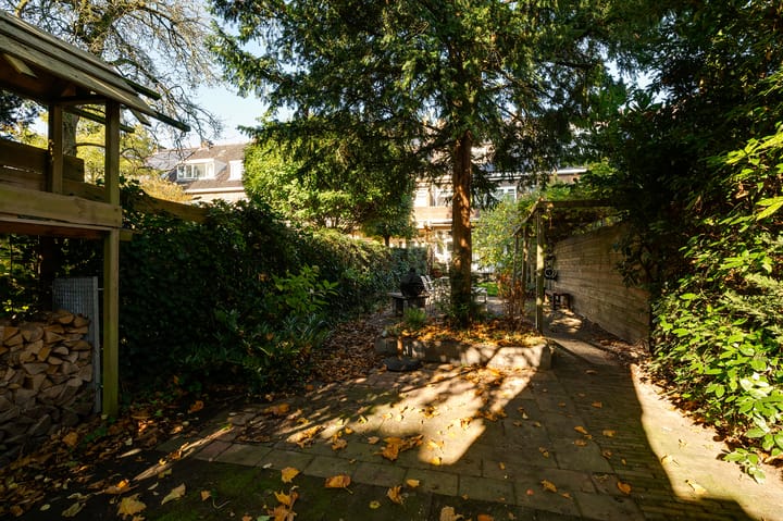 Foto 41 van Van Baerlestraat 50