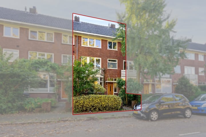 Bekijk foto 45 van Van Baerlestraat 50