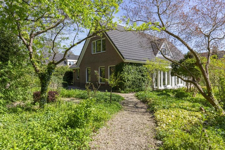 Foto 45 van Schaakveld 10