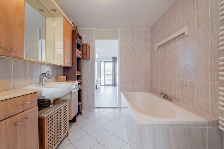 Foto 32 van Aquamarin 111