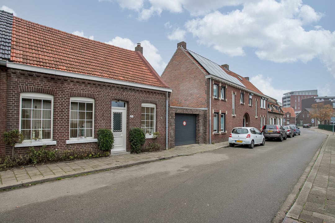 Photo 1 of Maasbreesestraat 48