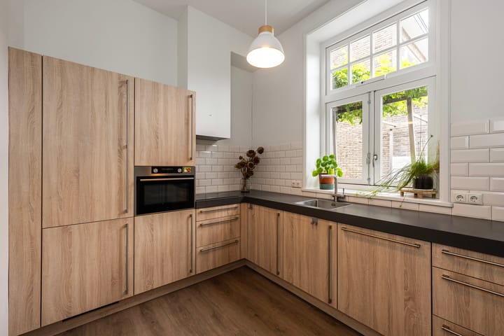 Foto 28 van Westerlaan 10