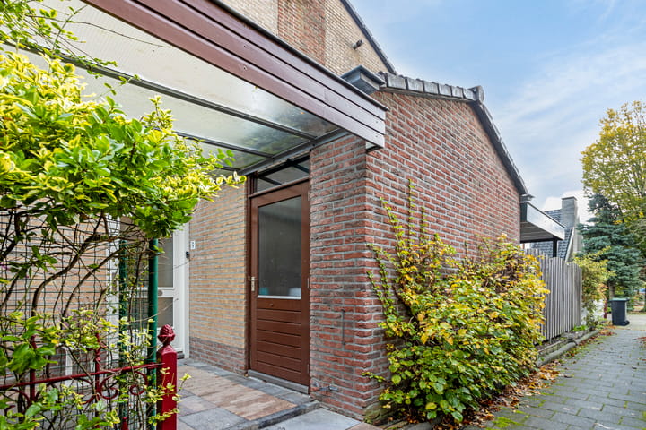 Foto 11 van Elzenlaan 9