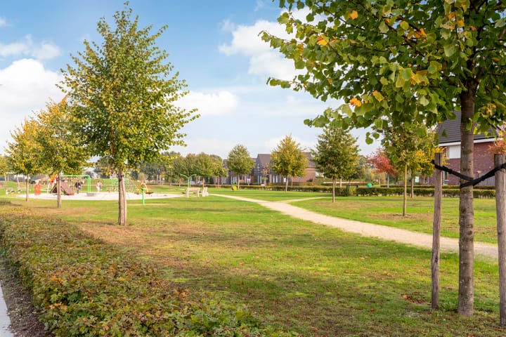 Foto 32 van Wijstgrond 37