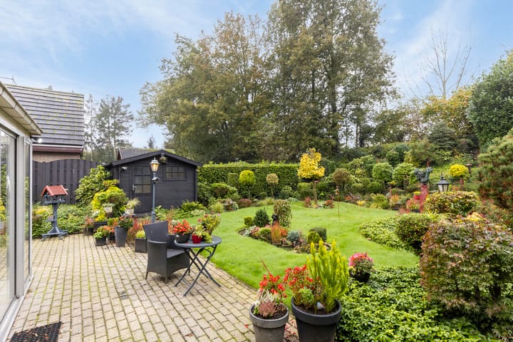 Foto 26 van Merketon 8