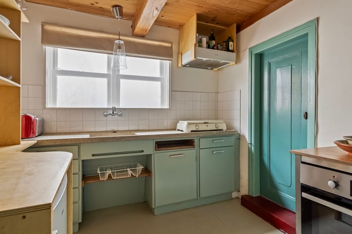 Photo 3 of Buorren 6