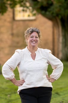 Charlotte Steijlen-Van Waart - Commercial Employee