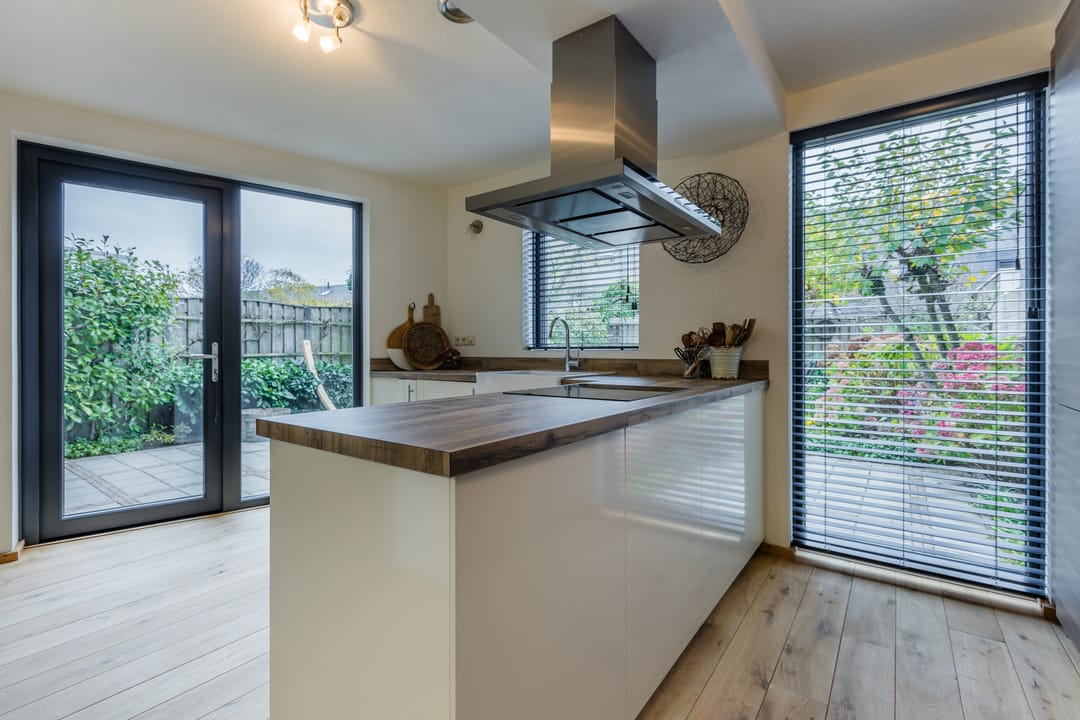 Photo 11 of Milheezestraat 24