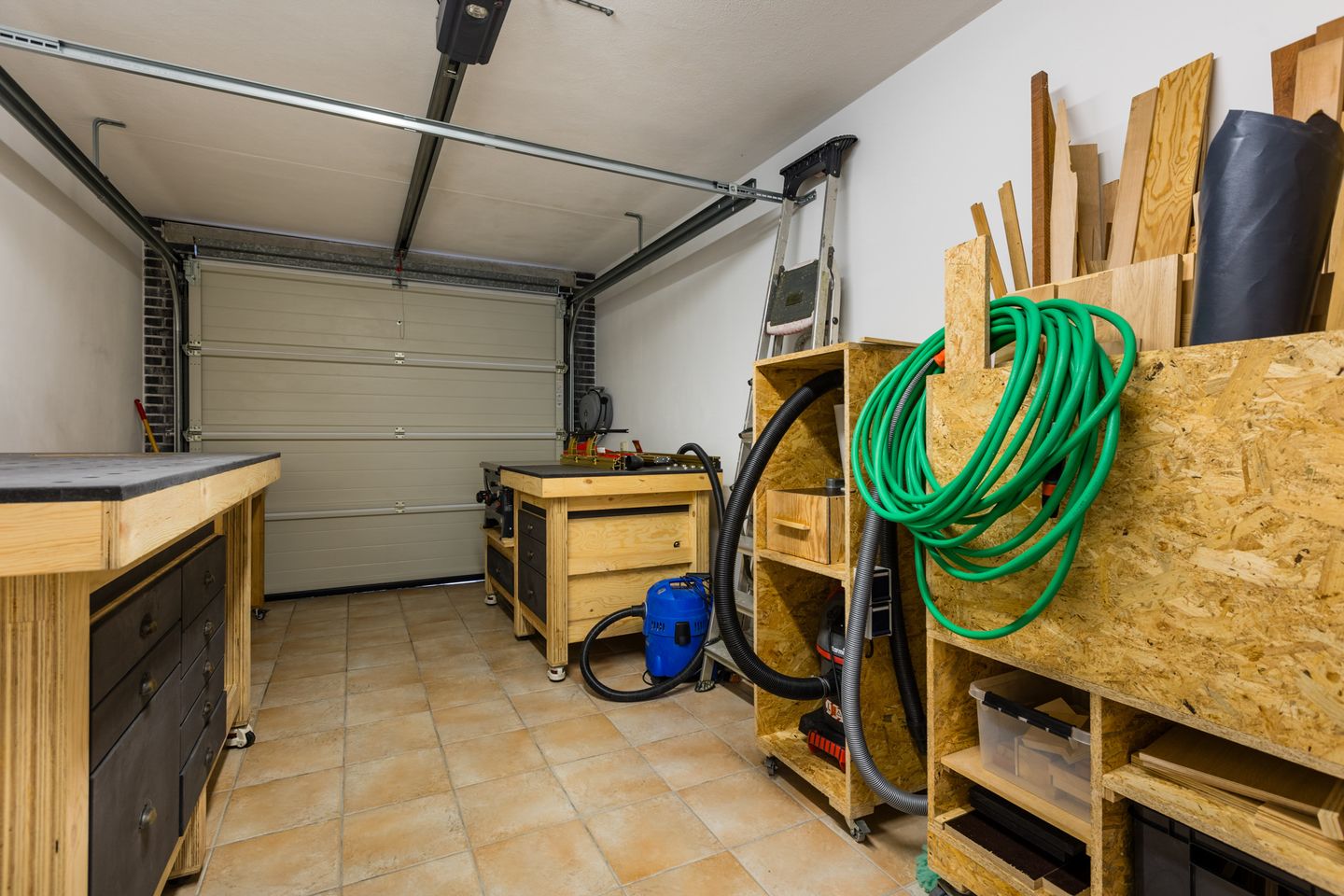 Photo 34 of Milheezestraat 24