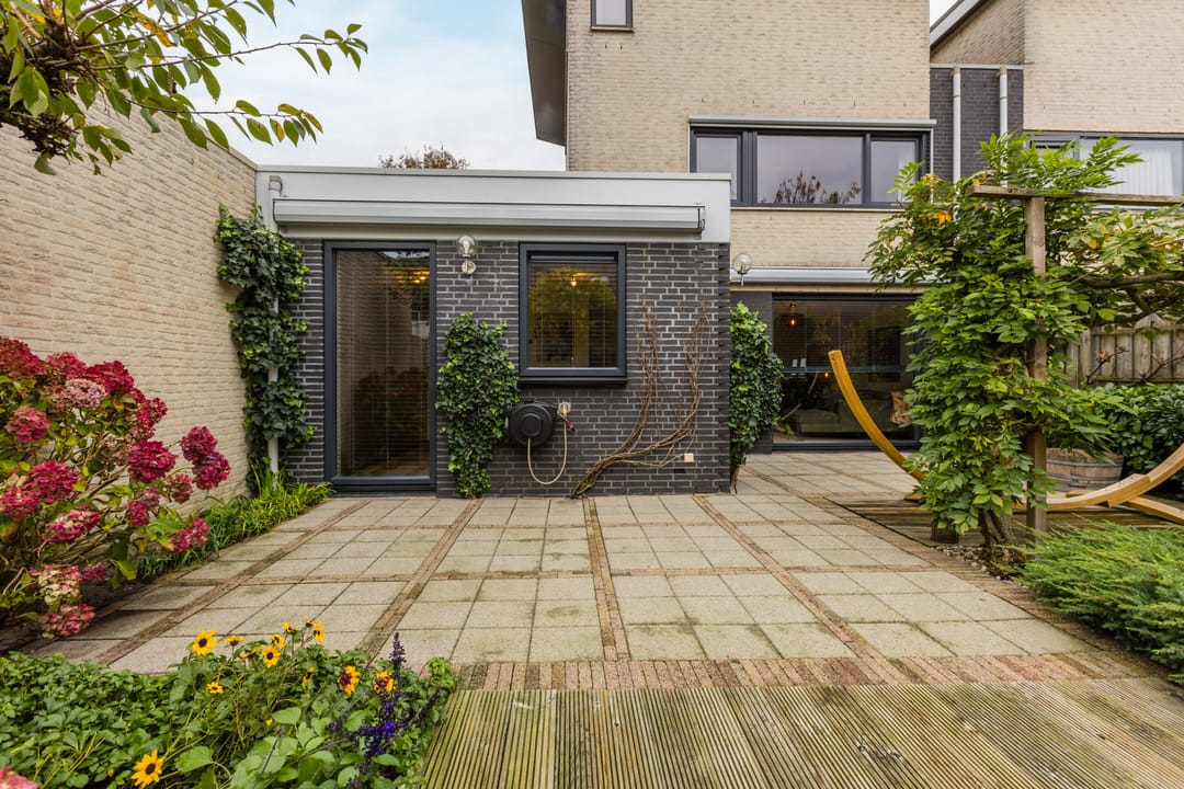 Photo 38 of Milheezestraat 24