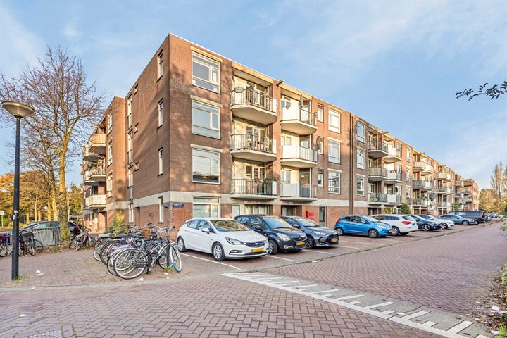 View photo 2 of Celebesstraat 112-A