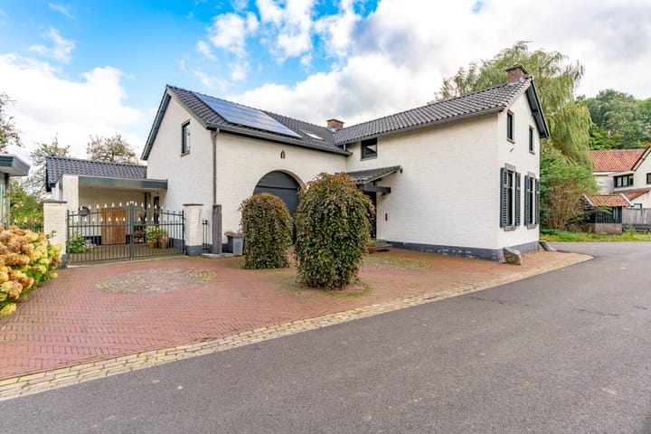 Foto 1 van Kapelstraat 8