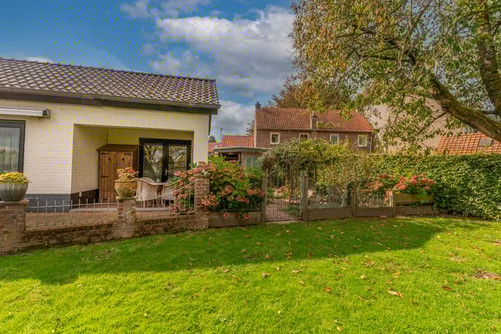 Foto 84 van Kapelstraat 8