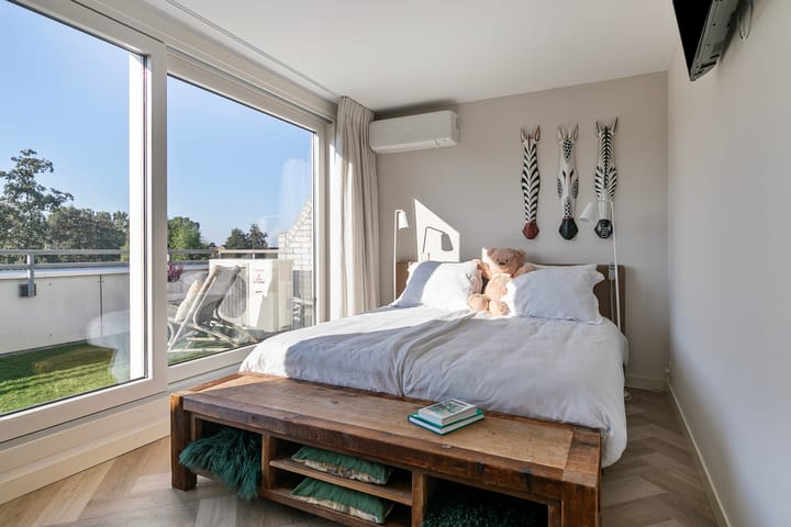 Foto 24 van Linzenakker 23