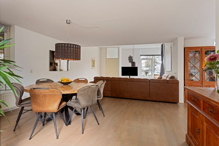 Foto 9 van Mandolinestraat 10