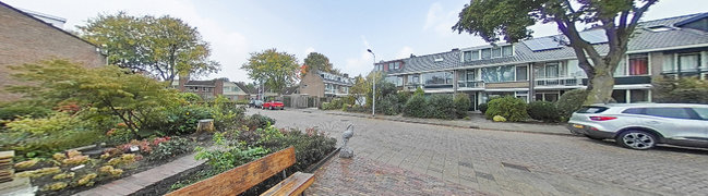 Bekijk 360° foto van Voortuin van Vijverlaan 33