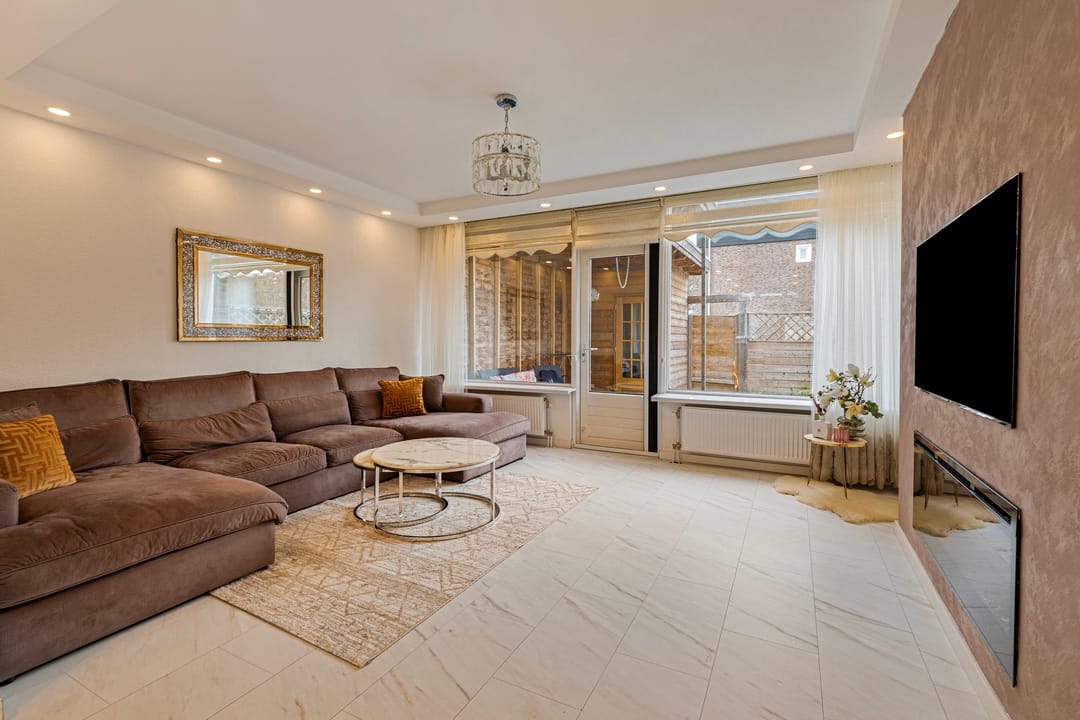 Photo 2 of Linnaeusstraat 108