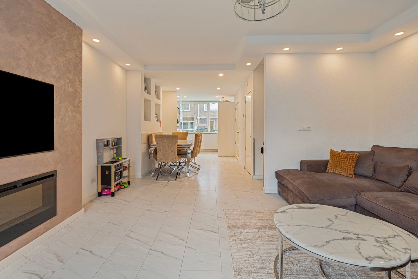 Photo 10 of Linnaeusstraat 108