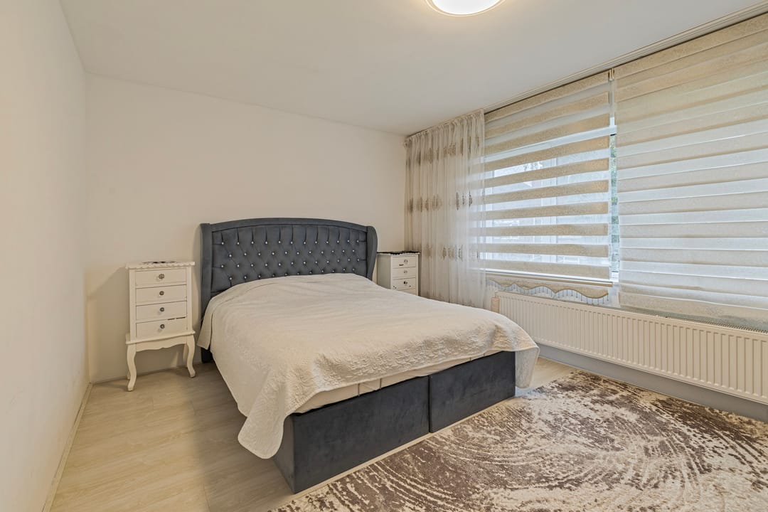 Photo 23 of Linnaeusstraat 108