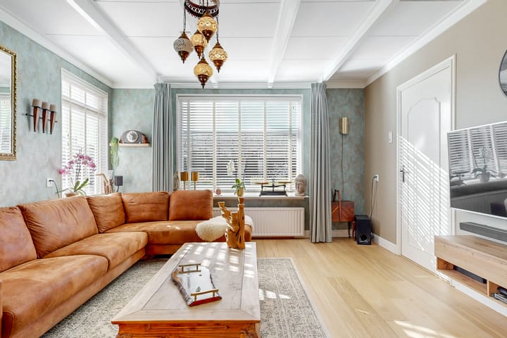 Foto 2 van Middenweg 30