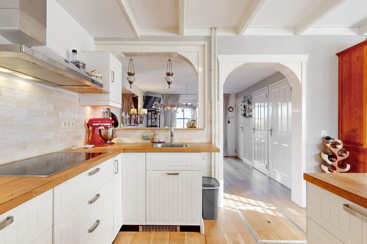 Foto 3 van Middenweg 30