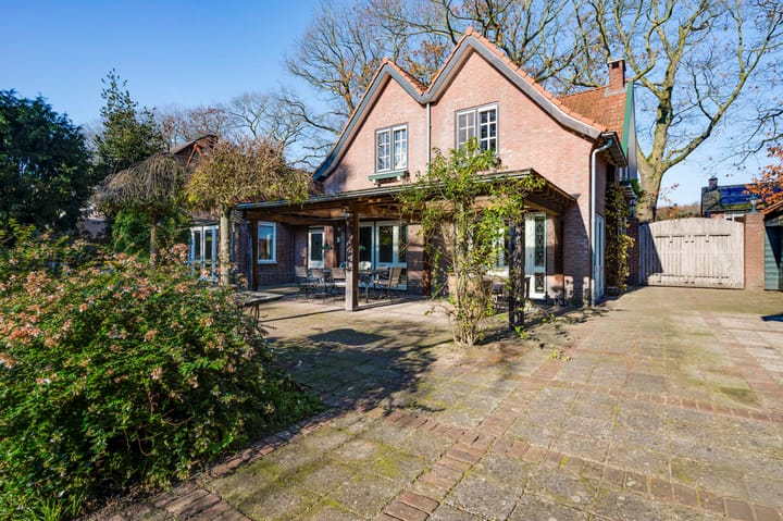 Foto 2 van Beukenlaan 10