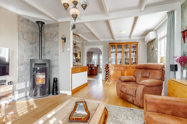 Foto 10 van Middenweg 30