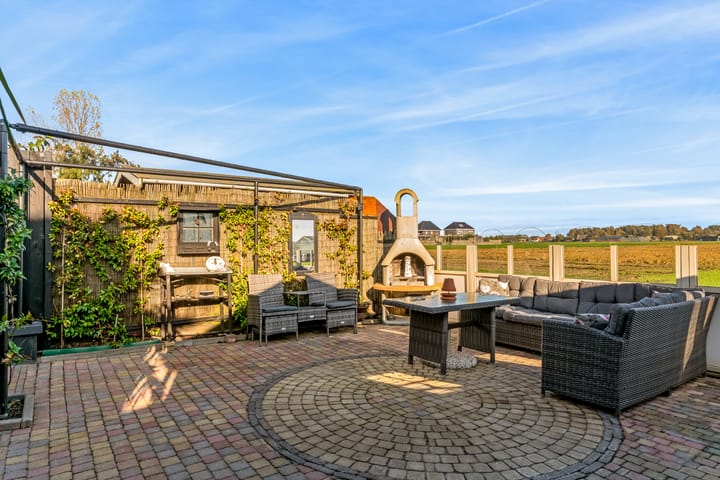 Foto 33 van Middenweg 30