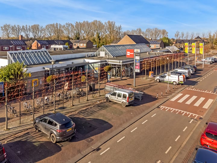 Foto 43 van Middenweg 30