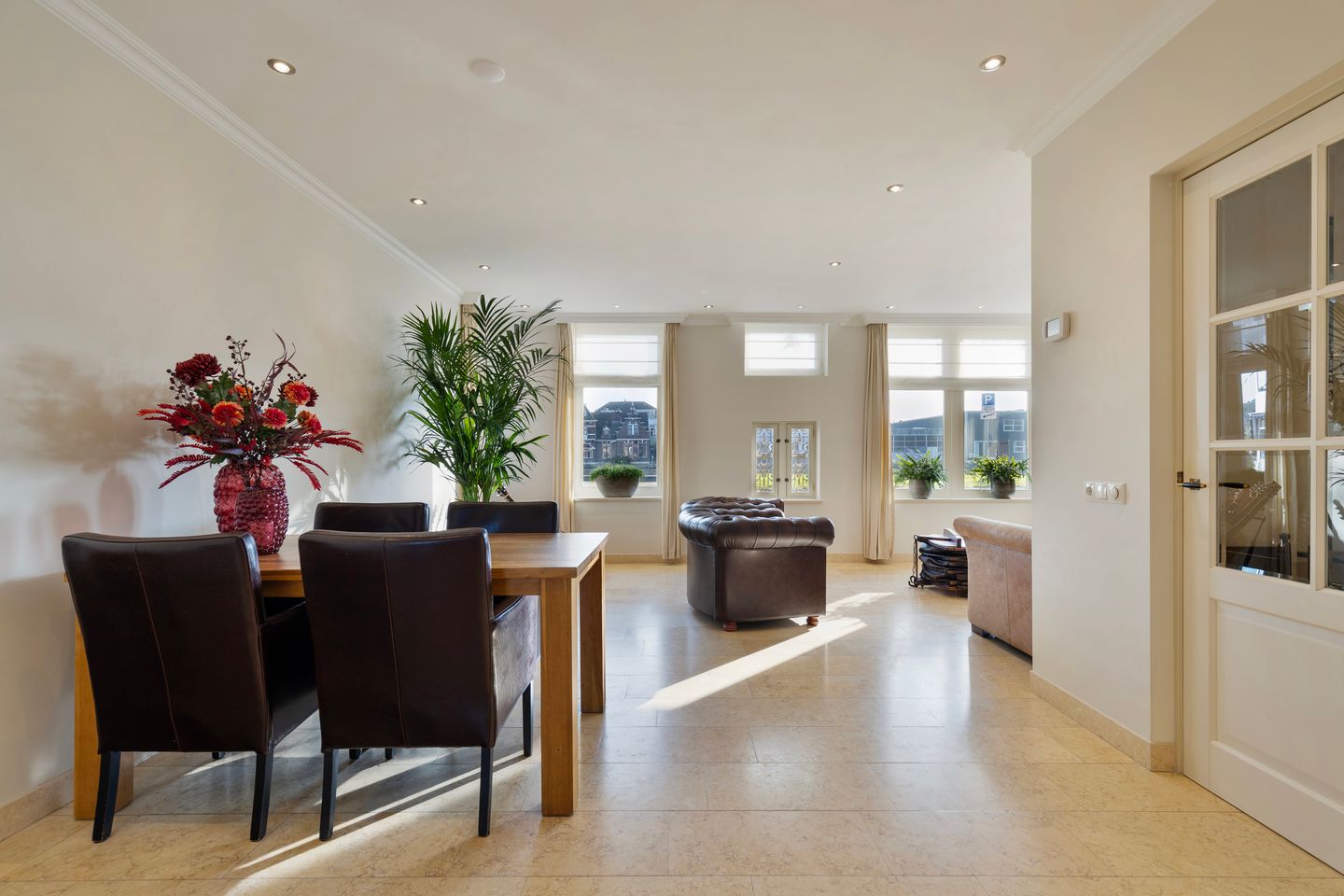 Foto 10 van 's-Molenaarsweg 13