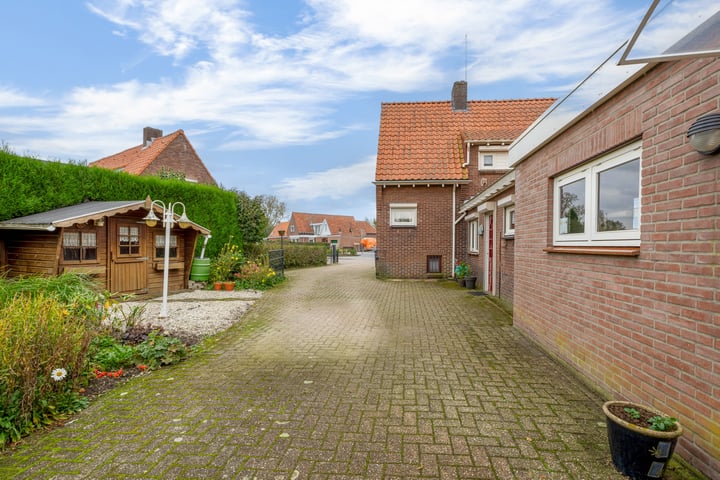 View photo 41 of Leendersstraat 10