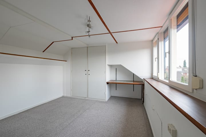 Foto 17 van Sanderboutlaan 36