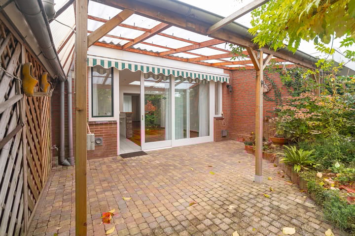 Foto 18 van Sanderboutlaan 36