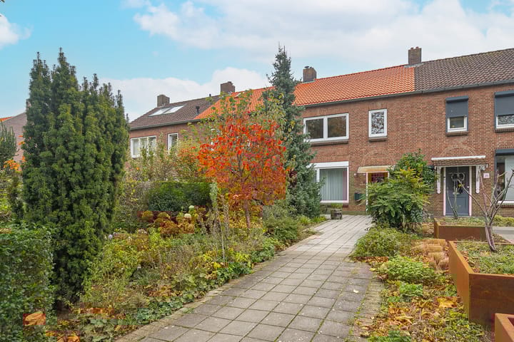 Foto 25 van Sanderboutlaan 36