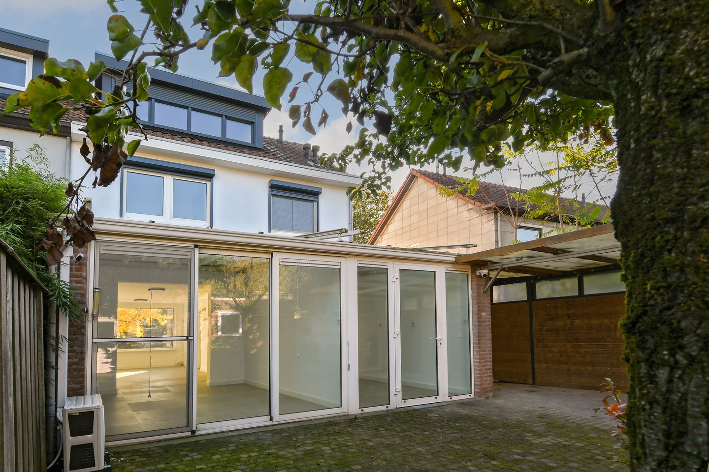 Foto 19 van Koestraat 40