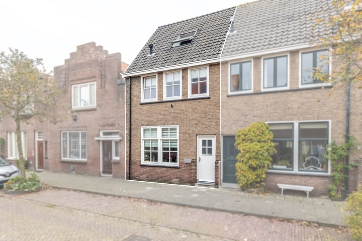 Photo 1 of Duijvendrechtstraat 35