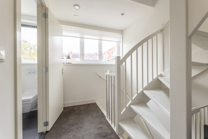 Photo 19 of Duijvendrechtstraat 35