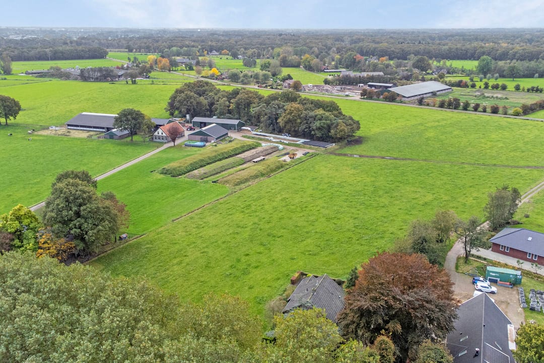 Foto 38 van Nieuwe Voorthuizerweg 11