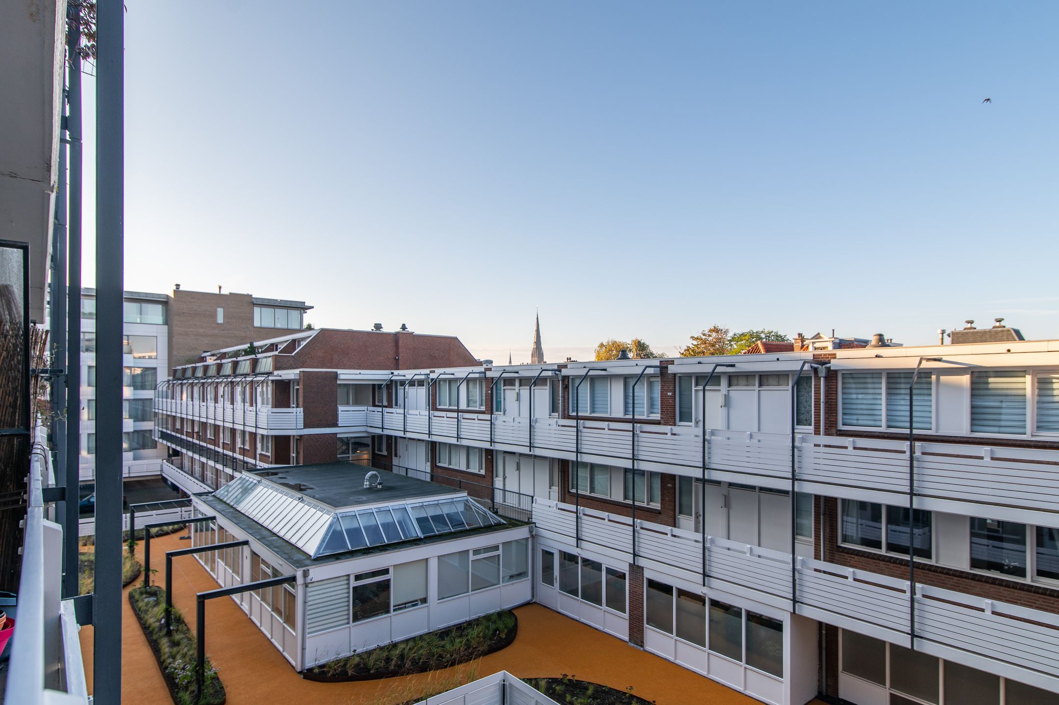 Foto 12 van Frederikstraat 647