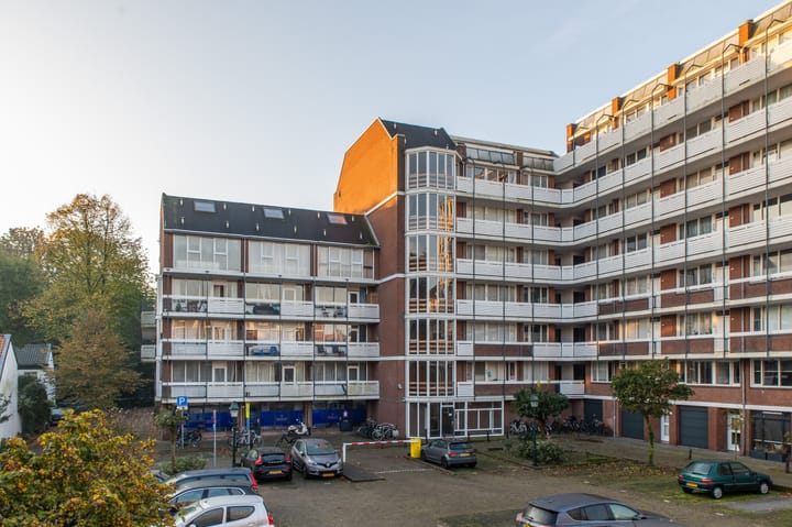 Foto 25 van Frederikstraat 647