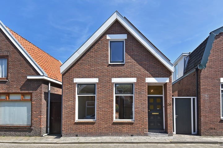 Bekijk foto 2 van Vogelaarstraat 26