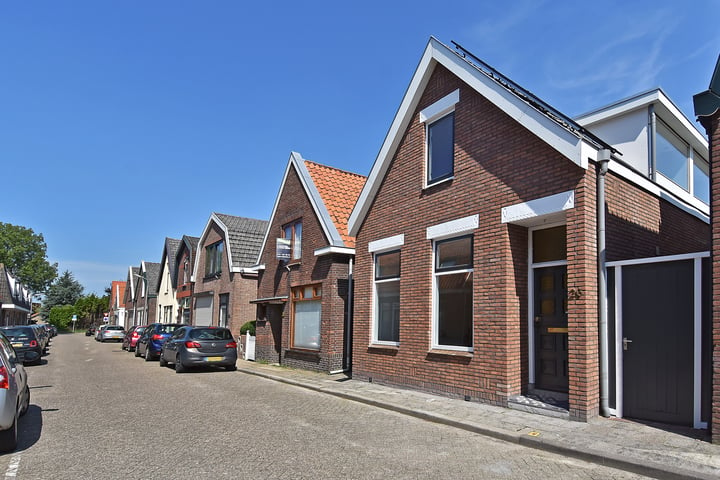 View photo 5 of Vogelaarstraat 26