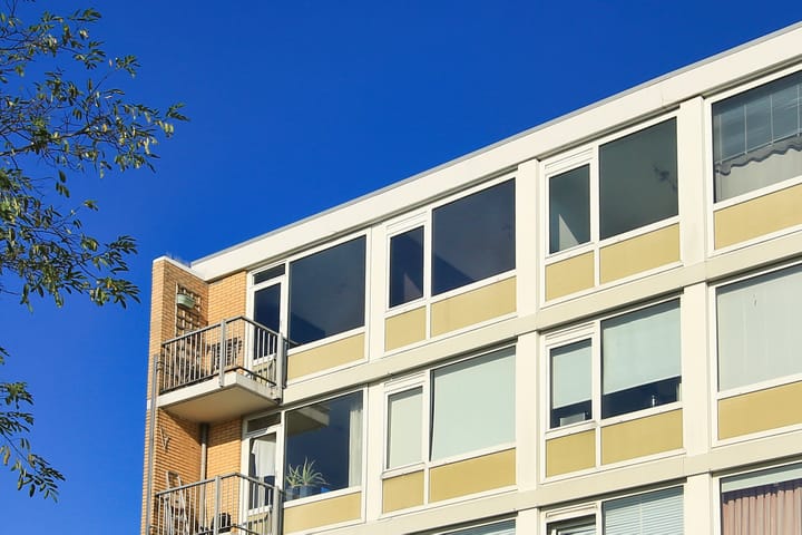 Foto 2 van Lorentzplein 4