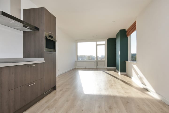 Foto 3 van Lorentzplein 4