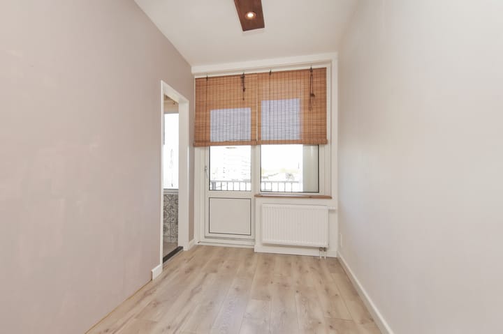 Foto 7 van Lorentzplein 4