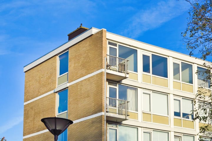 Foto 11 van Lorentzplein 4