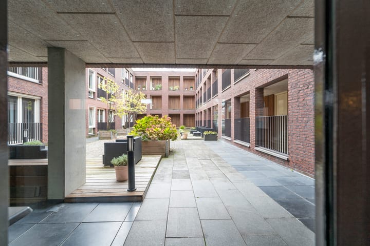 Photo 9 of Boomstraat 130-B