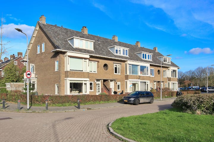 Photo 9 of Houtrijkstraat 15
