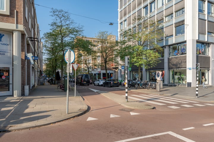 Bekijk foto 15 van Schilderstraat 30-B